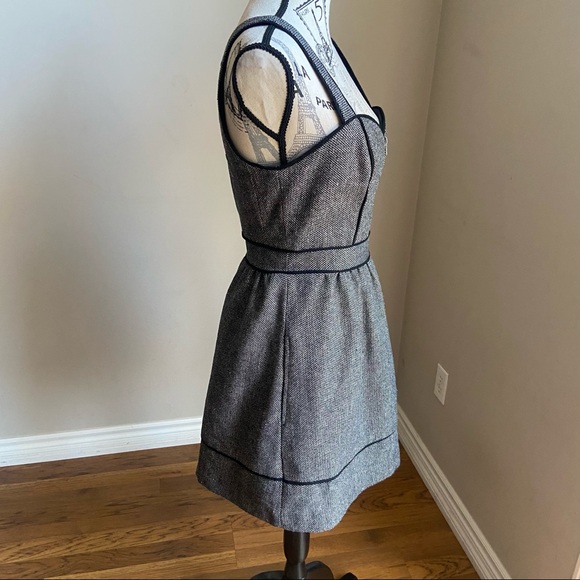 KIMCHI BLUE Lulu sleeveless Fit & Flare Dress (6) - Picture 13 of 13